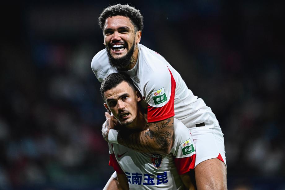 中超：恩里克梅开二度 云南玉昆客胜梅州客家