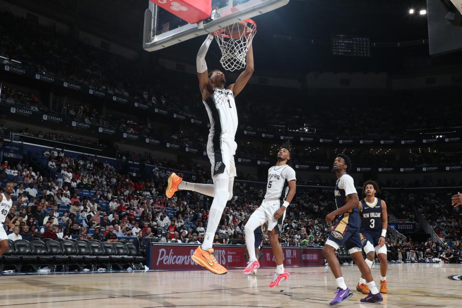 文班亚马29+11+9锡安27+10 马刺加时险胜鹈鹕