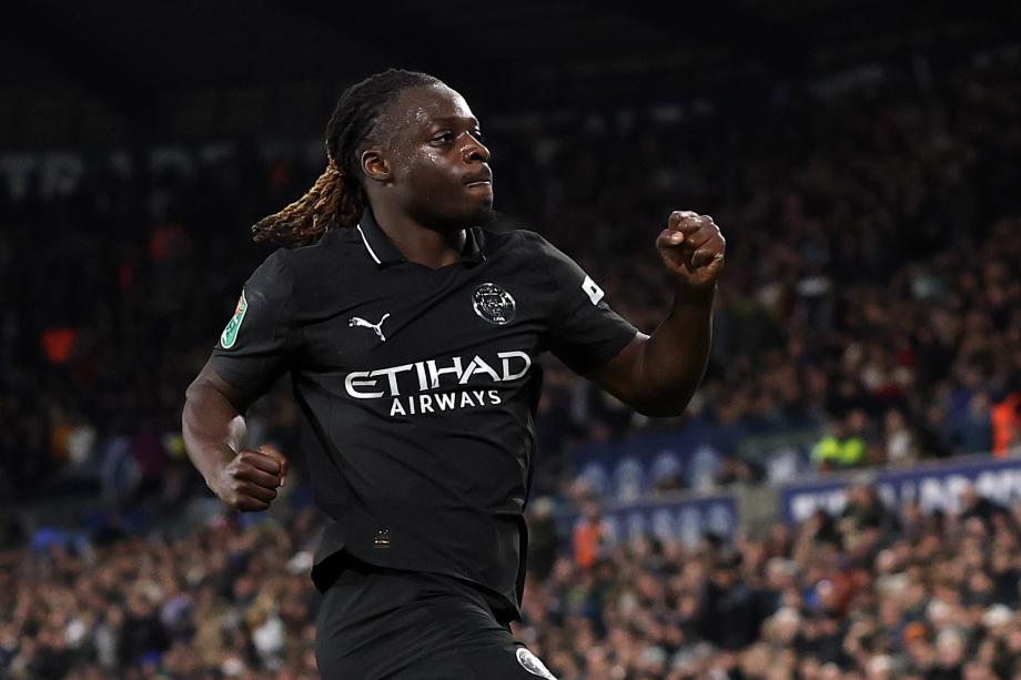 联赛杯-多库马尔穆什破门 曼城3-1斯旺西进八强