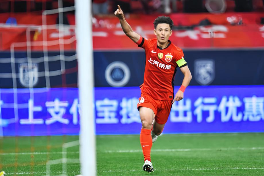 上海海港3-0浙江队 手握中超争冠主动权