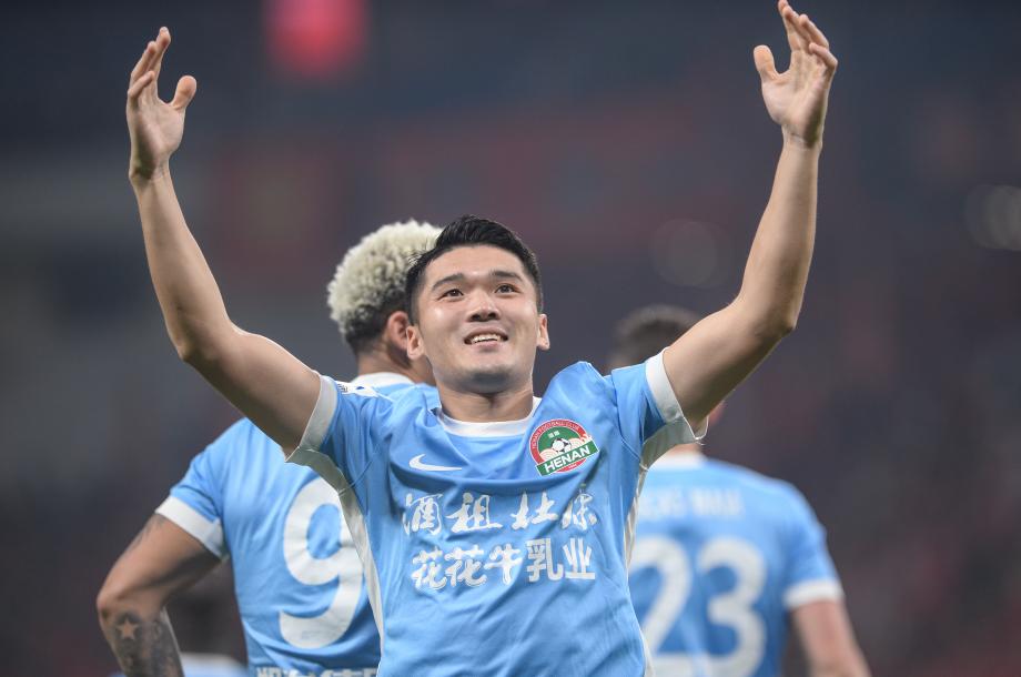 成都蓉城1-2河南队 提前一轮无缘本赛季中超冠军