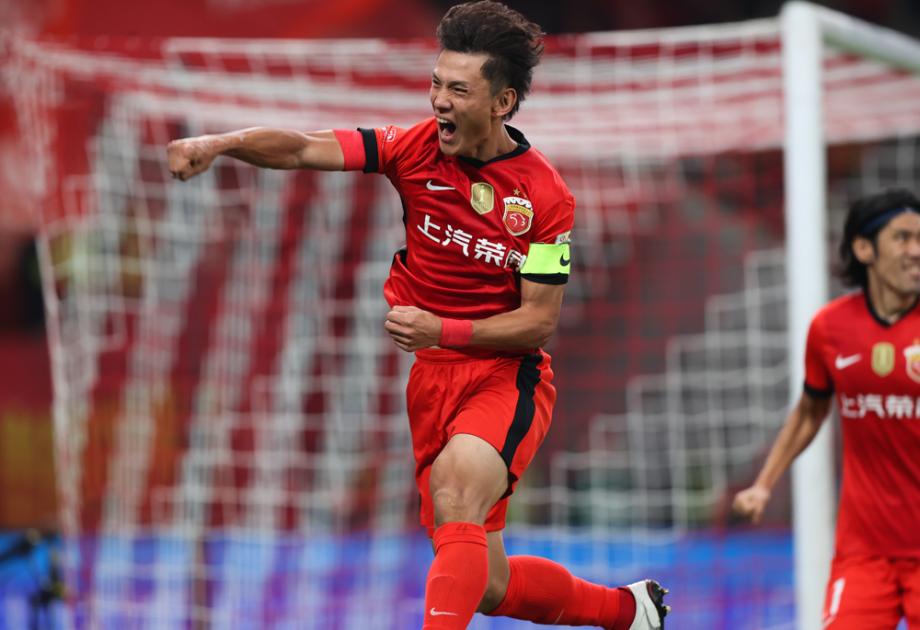 上海海港3-0浙江队 手握中超争冠主动权