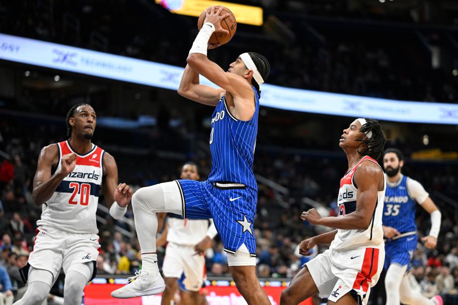 班凯罗28+11小瓦格纳25+6+6 魔术客场轻取奇才