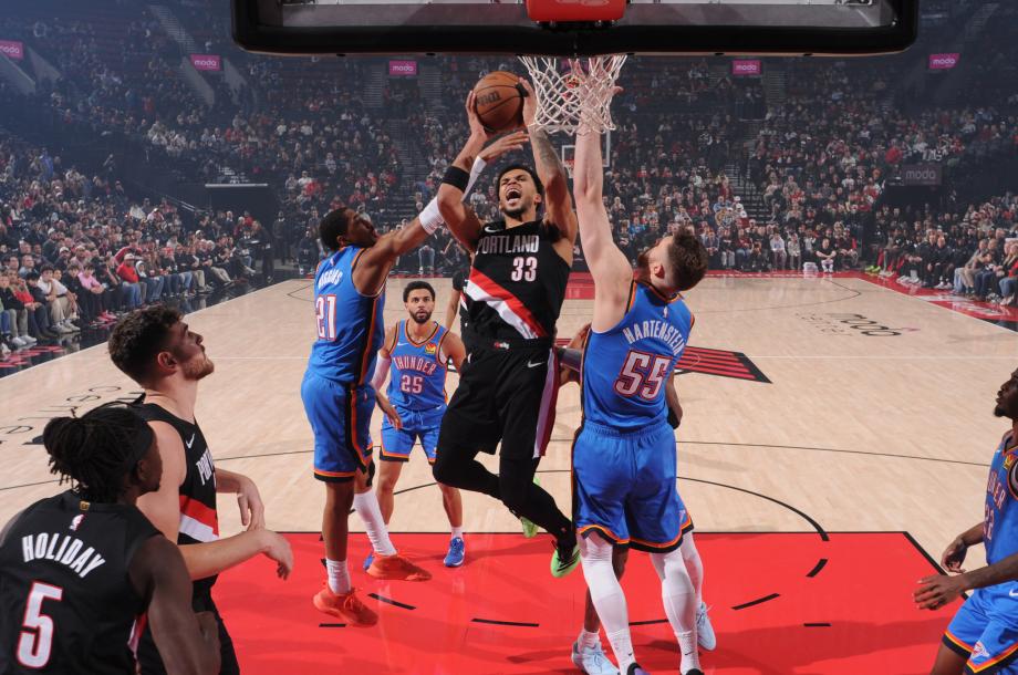 阿夫迪亚两双亚历山大35+9 开拓者送雷霆赛季首败