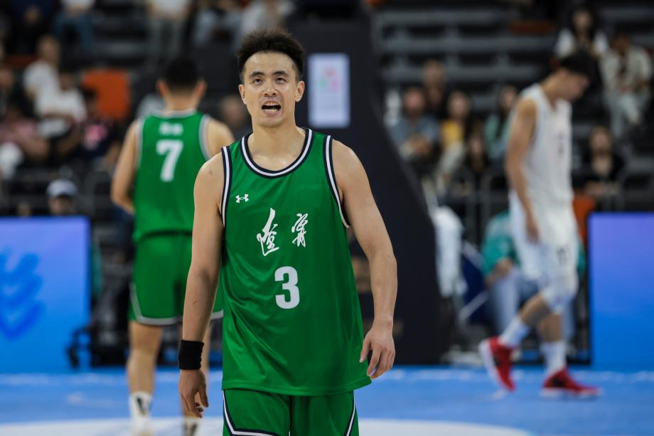 [图]全运会男篮：赵继伟23分14助 辽宁险胜北京梦幻谷