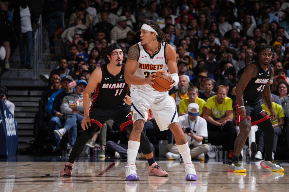 约基奇33+15+16阿德巴约伤退 掘金战胜热火