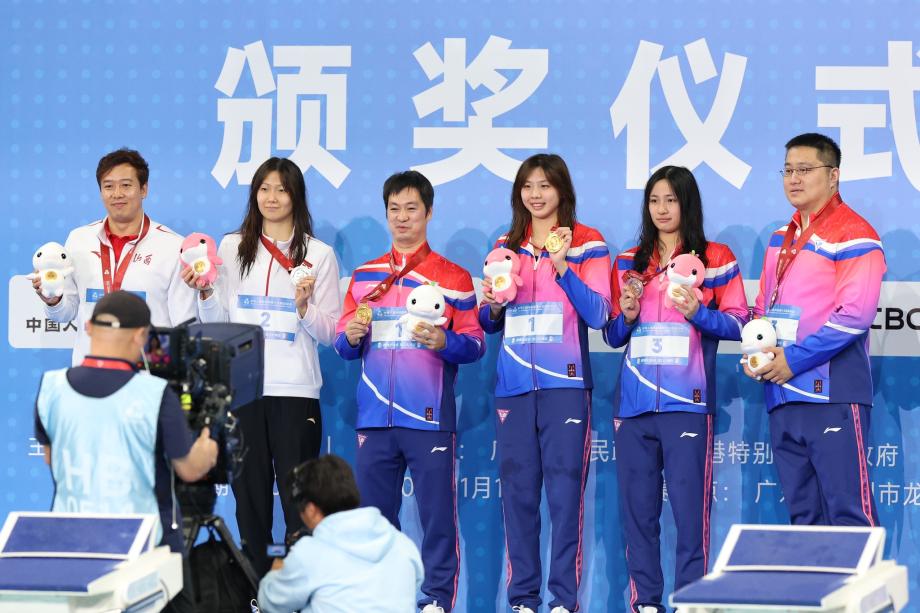 [图]上海队唐钱婷夺得全运会女子100米蛙泳冠军