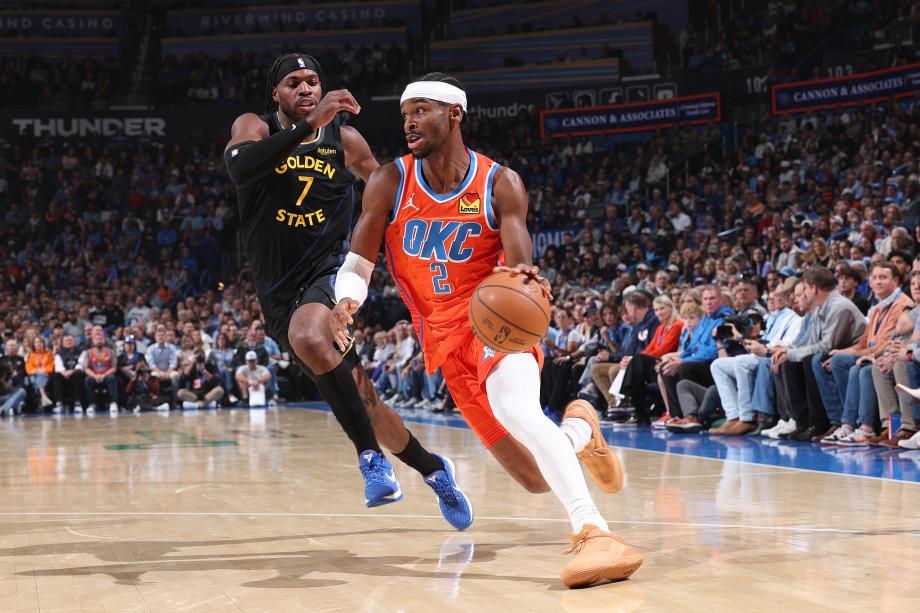 亚历山大28+11库里生涯首次恶犯 勇士惨败雷霆