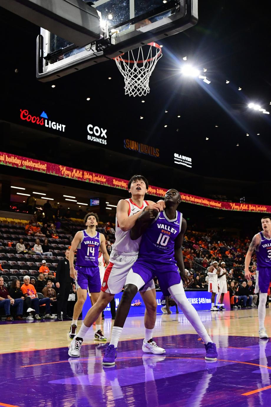 杨瀚森G联赛首秀8+13+4 混音22分逆转太阳