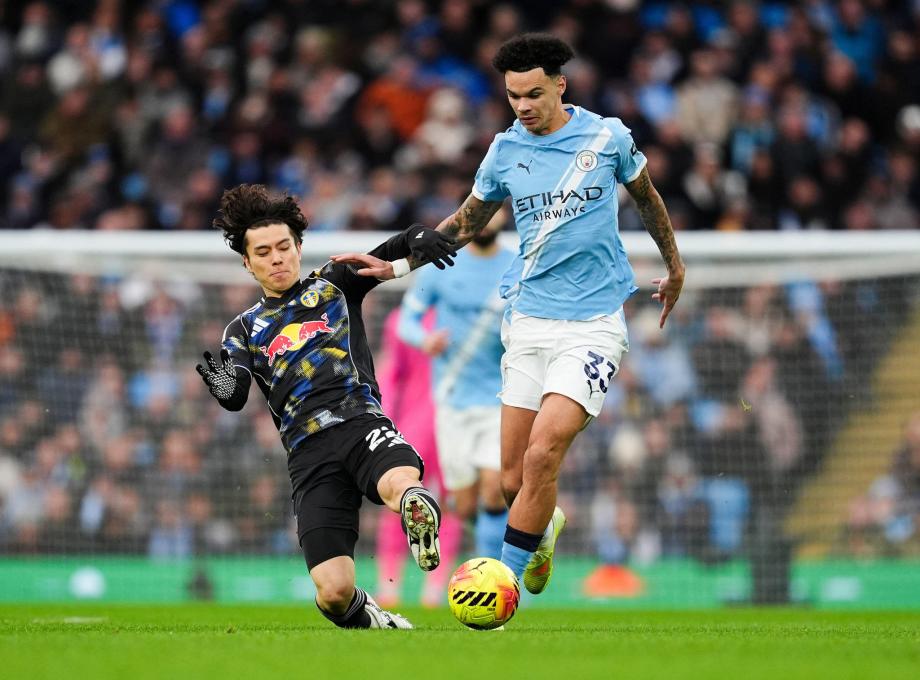 英超-福登双响格瓦迪奥尔破门 曼城3-2利兹联