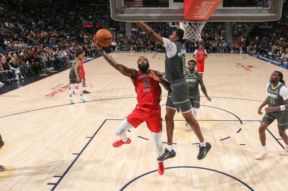 兰德尔28+9墨菲21+7+8 森林狼双杀鹈鹕迎四连胜