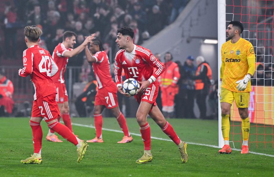 17岁小将卡尔欧冠4场3球 拜仁3-1葡萄牙体育