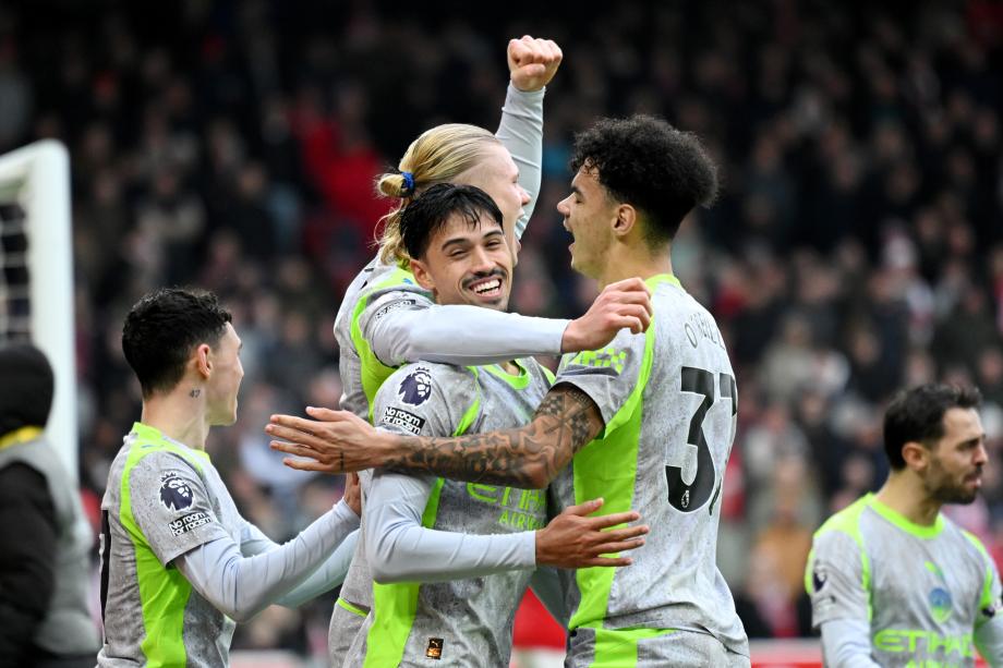 谢尔基传射赖因德斯破门 曼城2-1诺丁汉森林