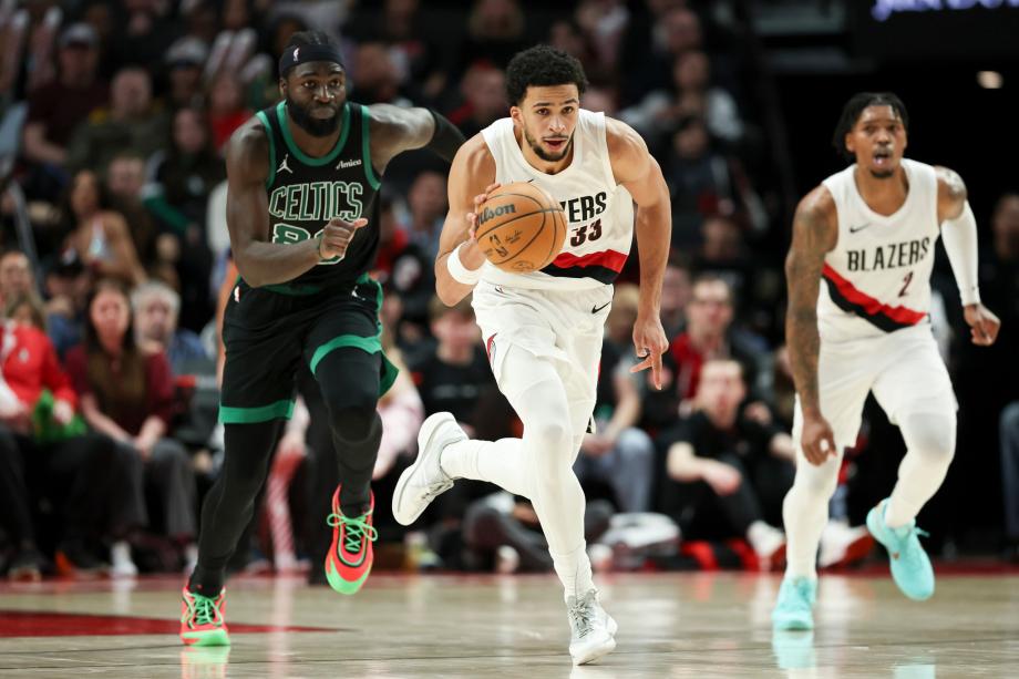 杨瀚森3分 开拓者终结凯尔特人4连胜