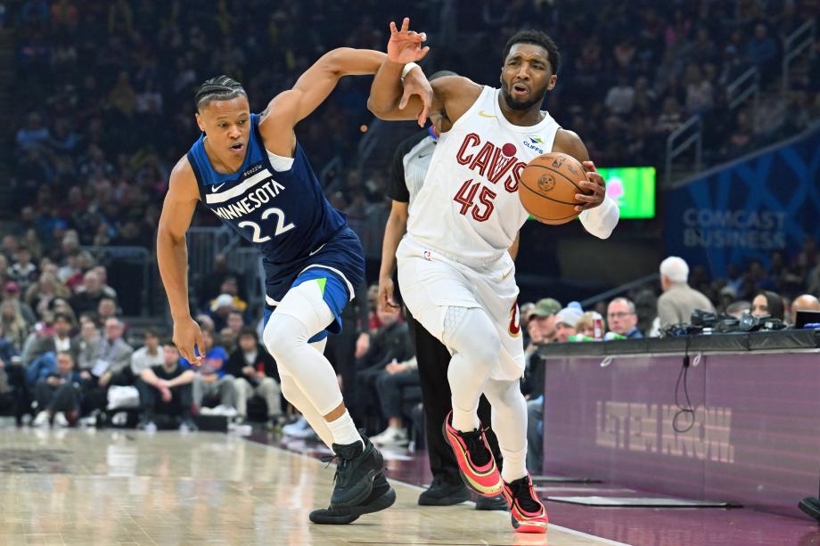 爱德华兹25+5骑士5人得分20+主场复仇森林狼