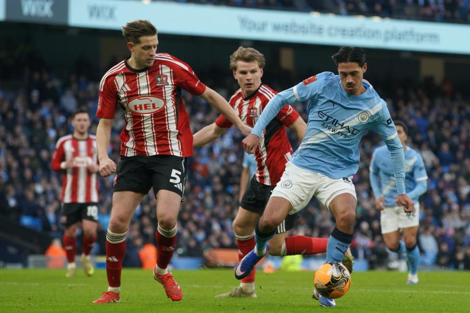 足总杯-塞梅尼奥传射 曼城10-1埃克塞特城晋级