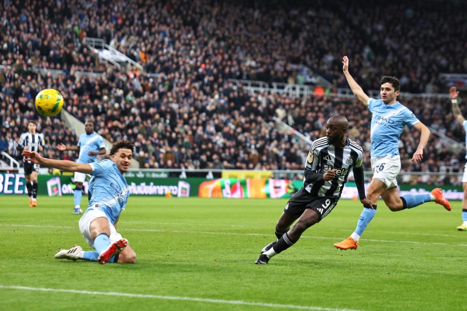 联赛杯-塞梅尼奥连场破门谢尔基建功 曼城2-0纽卡