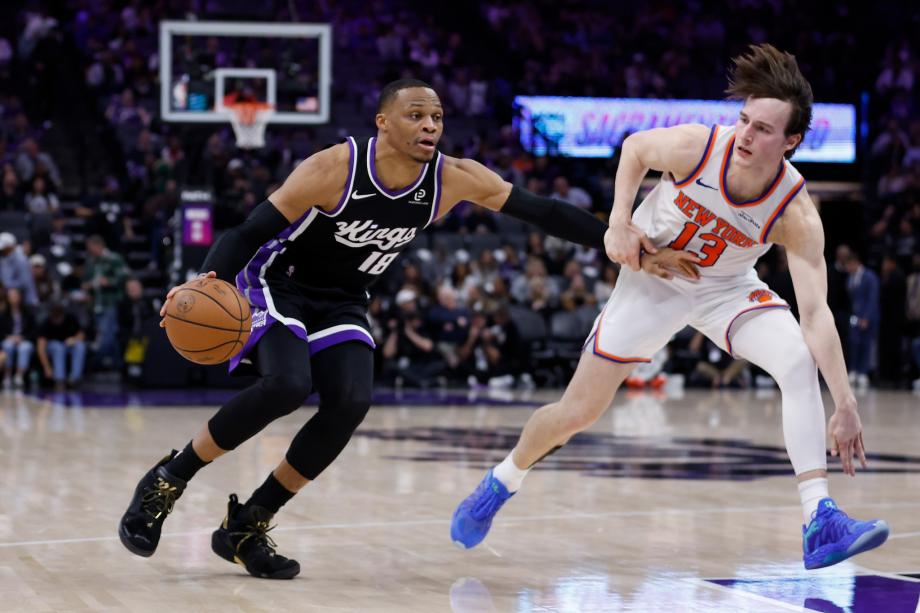 德罗赞27分布伦森伤退 国王力克尼克斯三连胜