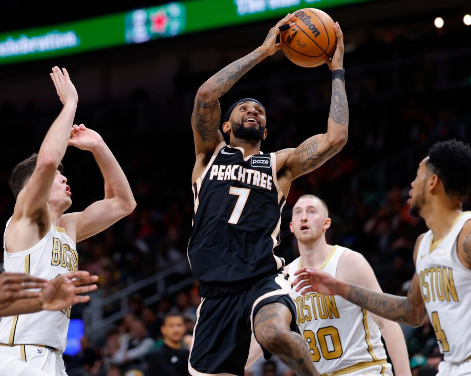 布朗41+6 凯尔特人次节52分创队史记录大胜老鹰