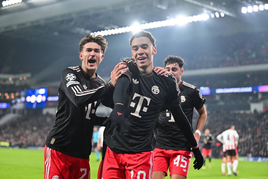 欧冠-凯恩破门 拜仁2-1埃因霍温直通16强