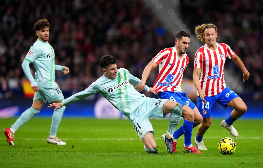 西甲-安东尼世界波破门 皇家贝蒂斯1-0客胜马竞