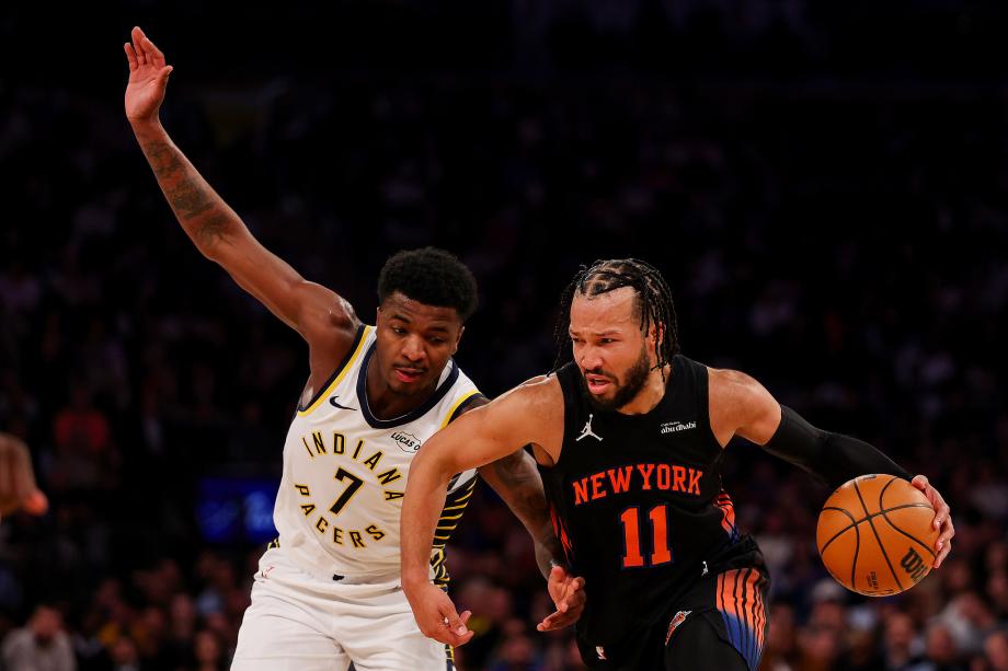 西亚卡姆30分布伦森40+8 步行者加时险胜尼克斯