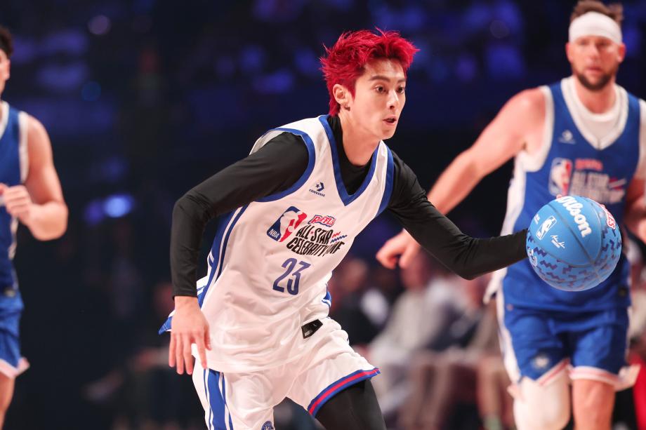 全明星名人赛：王鹤棣10+4 字母哥队力克安东尼队