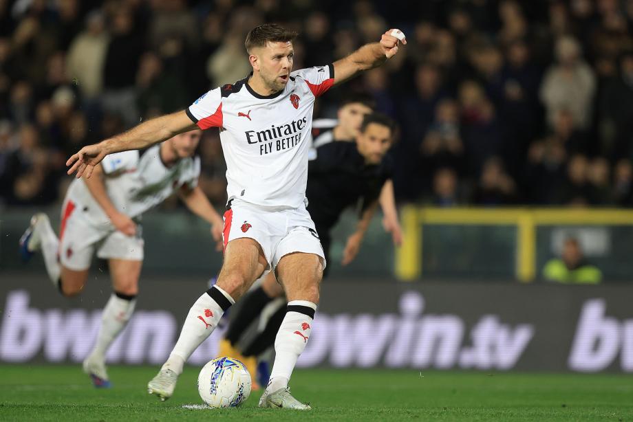 意甲-奇克破门莫德里奇绝杀 AC米兰2-1力克比萨