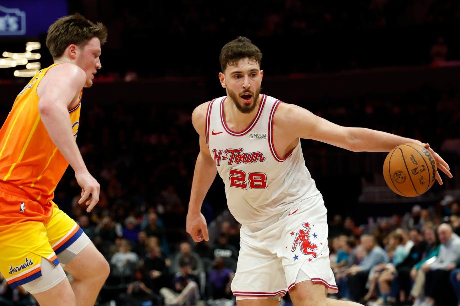 杜兰特35+8格威20+9 火箭客场险胜黄蜂