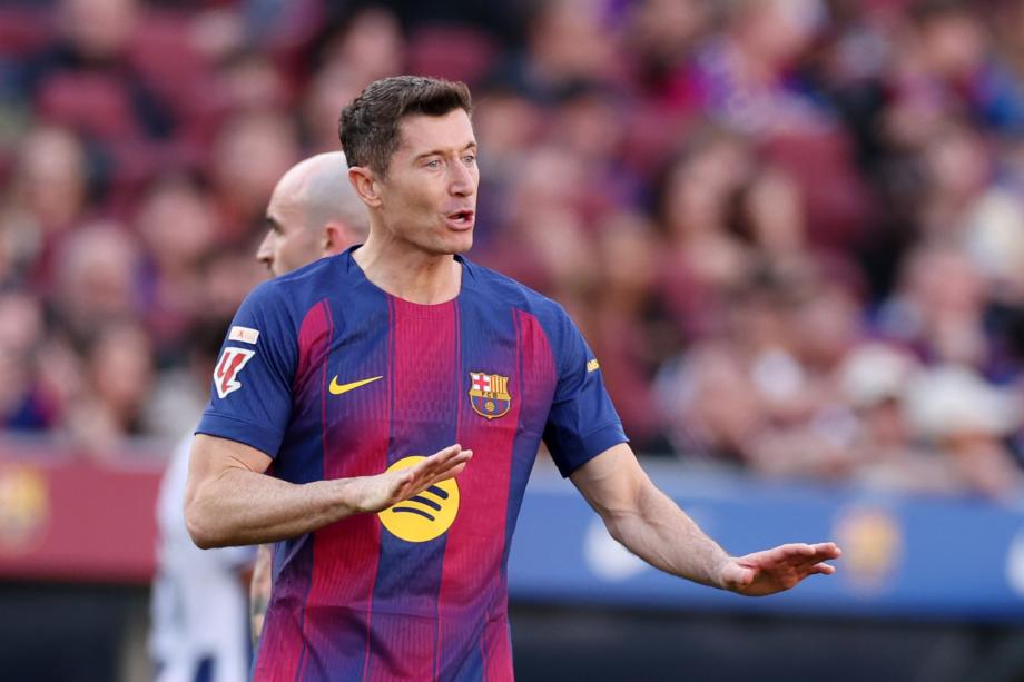 西甲-德容建功费尔明世界波 巴萨3-0完胜莱万特