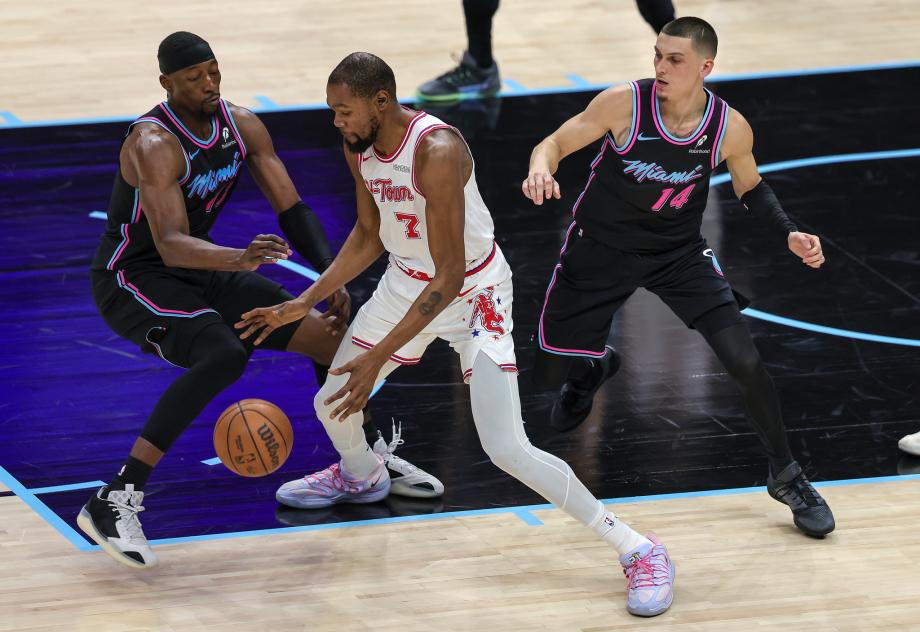 火箭负热火无缘四连胜！杜兰特32分阿门20+11