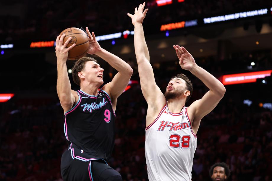 火箭负热火无缘四连胜！杜兰特32分阿门20+11