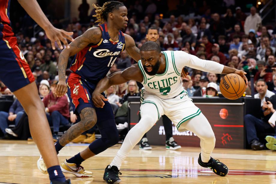 哈登19+10塔图姆20分 骑士不敌凯尔特人