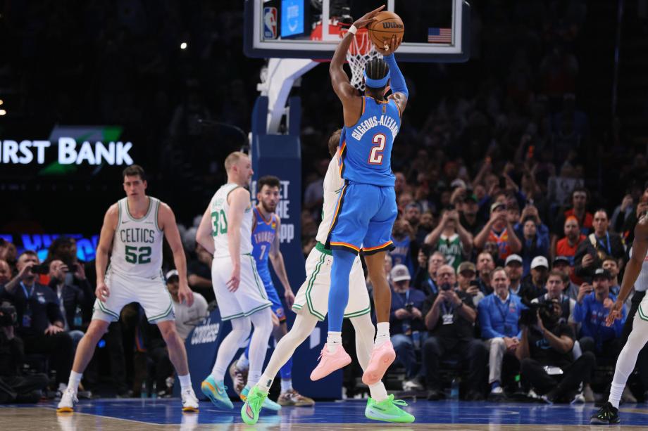 亚历山大35分连续20+独居历史第一 雷霆绝杀凯尔特人