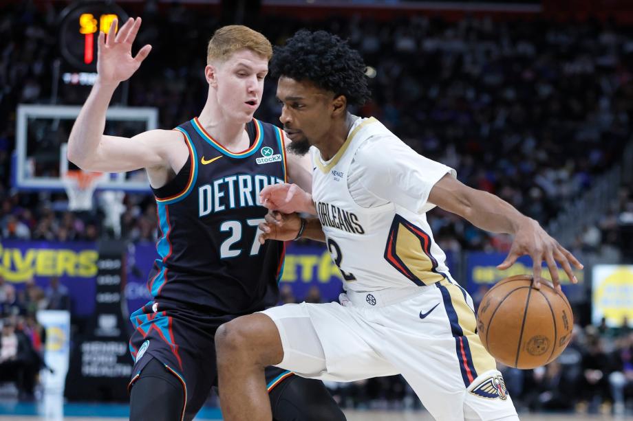 杜伦30+10+7锡安21分 活塞主场轻取鹈鹕