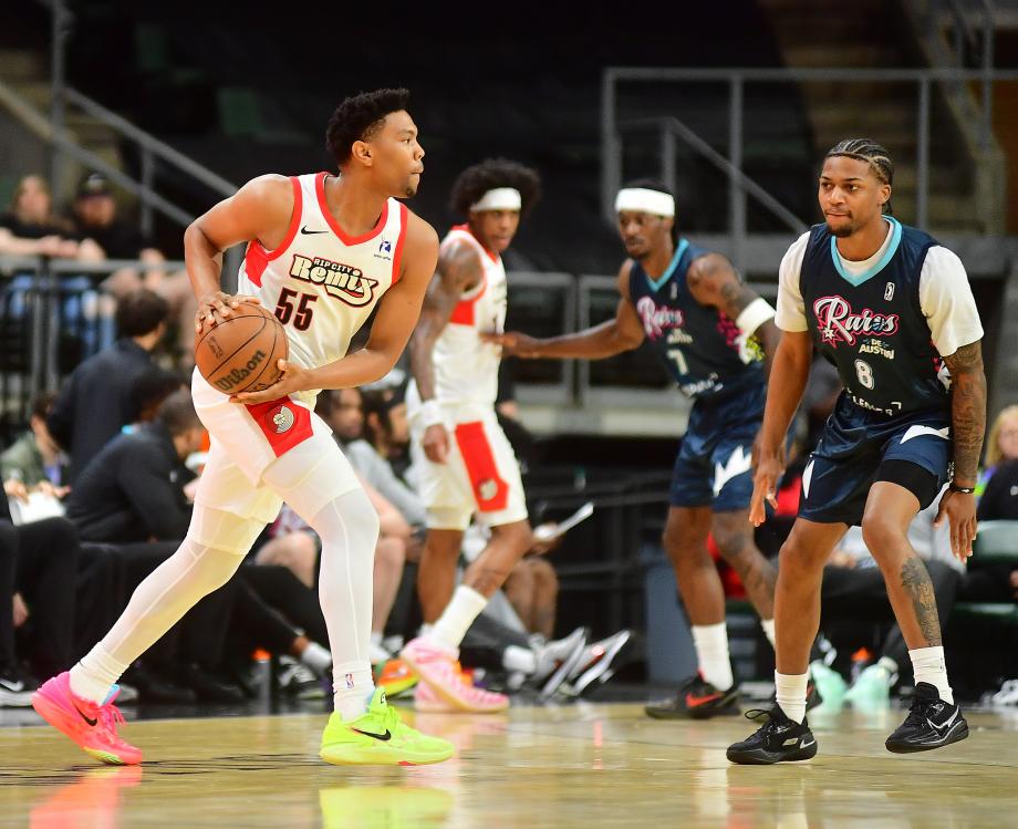 杨瀚森轰18分7板4助1断1帽 混音复仇奥斯汀马刺