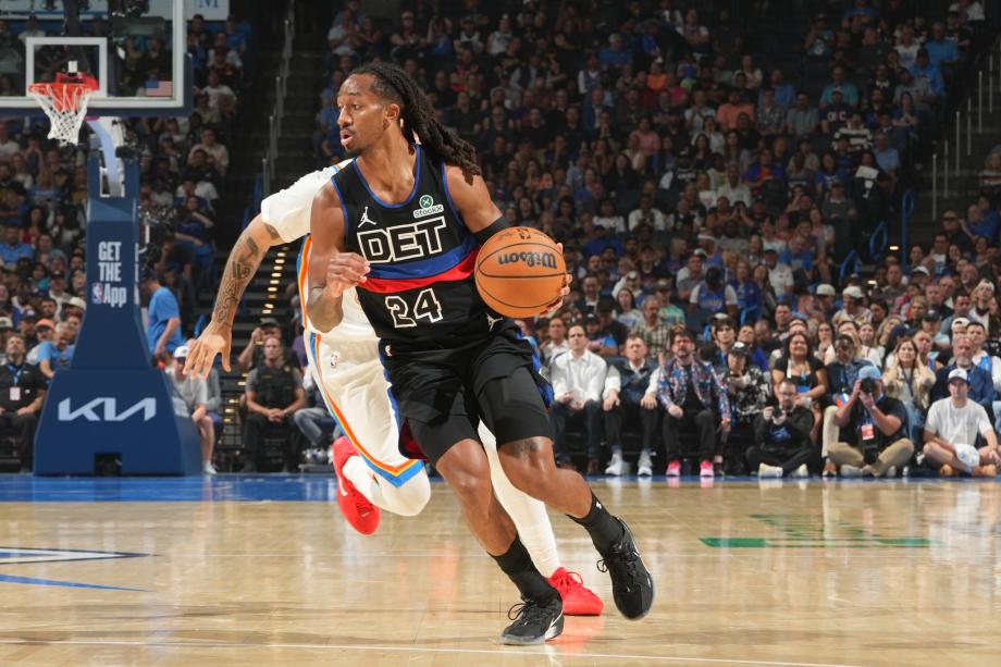 亚历山大47+5 雷霆加时险胜活塞迎来三连胜