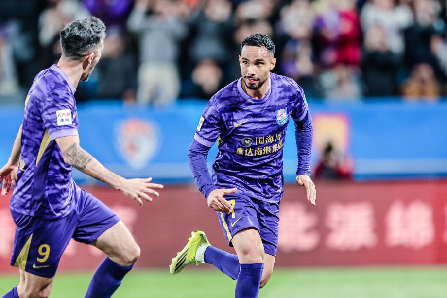 中超-拉唐双响+点球绝杀 上海申花3-2客胜津门虎