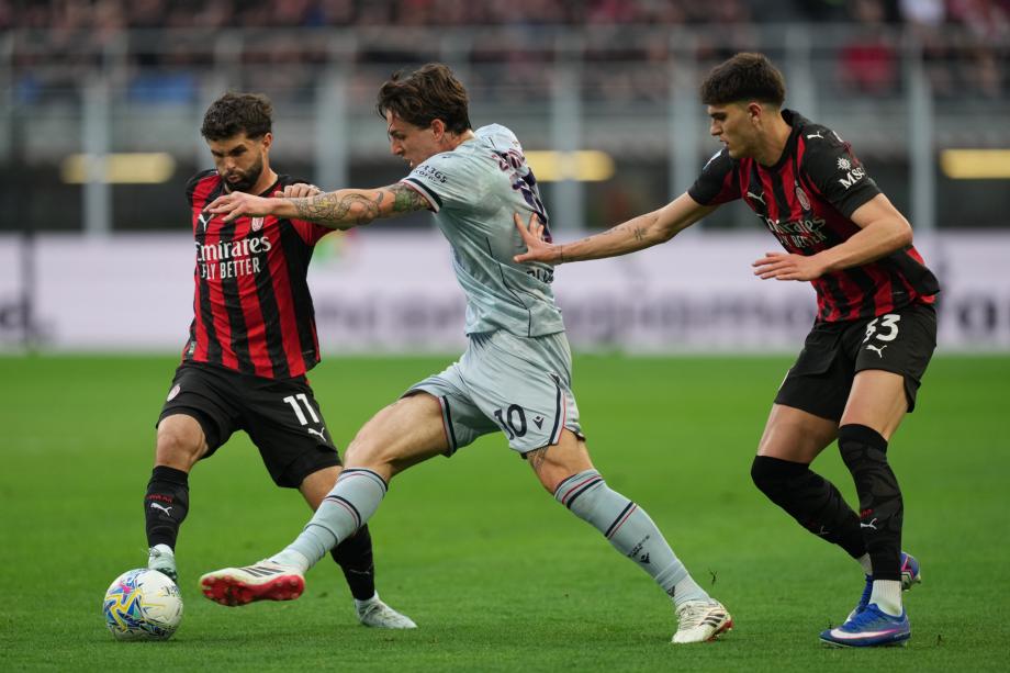 米兰0-3不敌乌迪内斯 联赛两连败近4轮3负