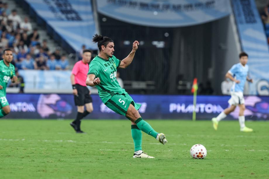 中超-张稀哲制胜球 国安1-0新鹏城终结5轮不胜