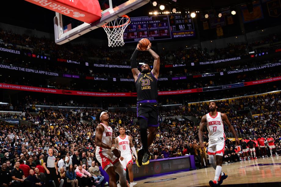 詹姆斯28+8+7杜兰特复出23+6 湖人力克火箭