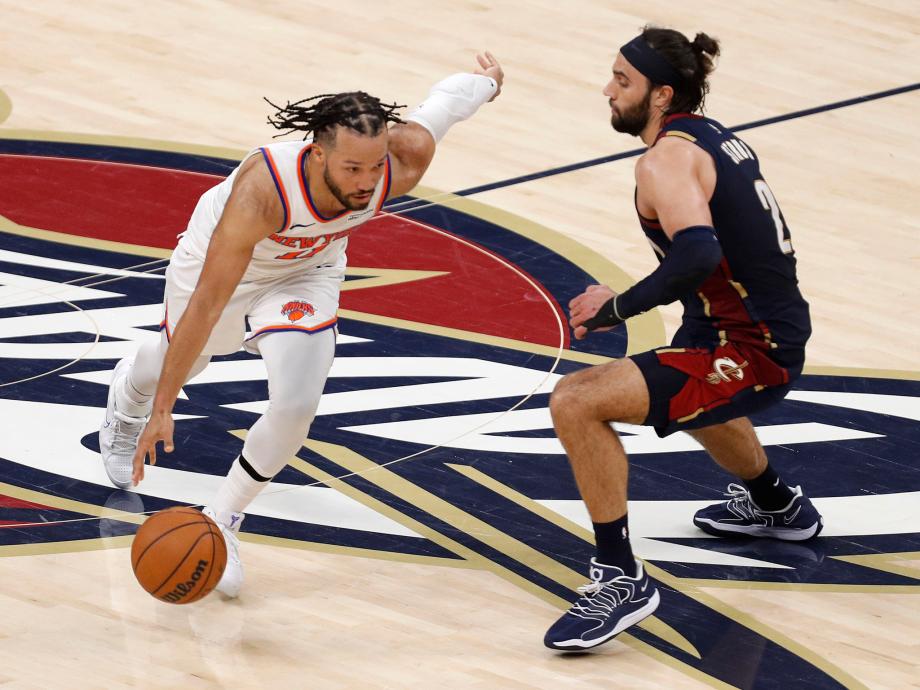 NBA-布伦森30+6 尼克斯3-0骑士夺赛点