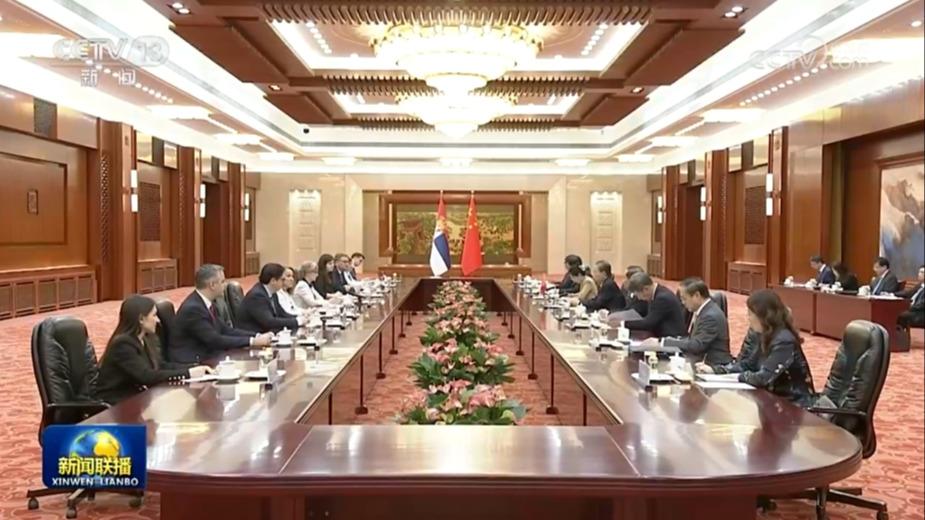 赵乐际会见塞尔维亚国民议会副议长一行