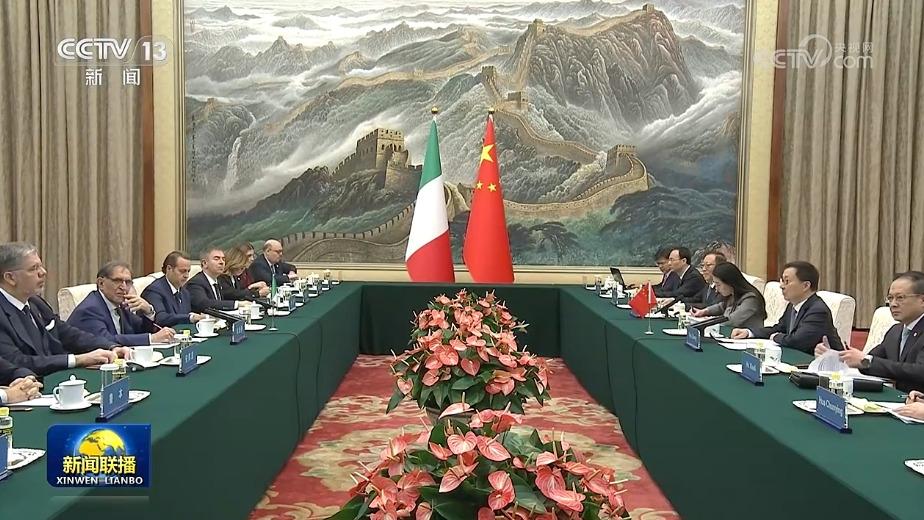 韩正会见意大利参议长