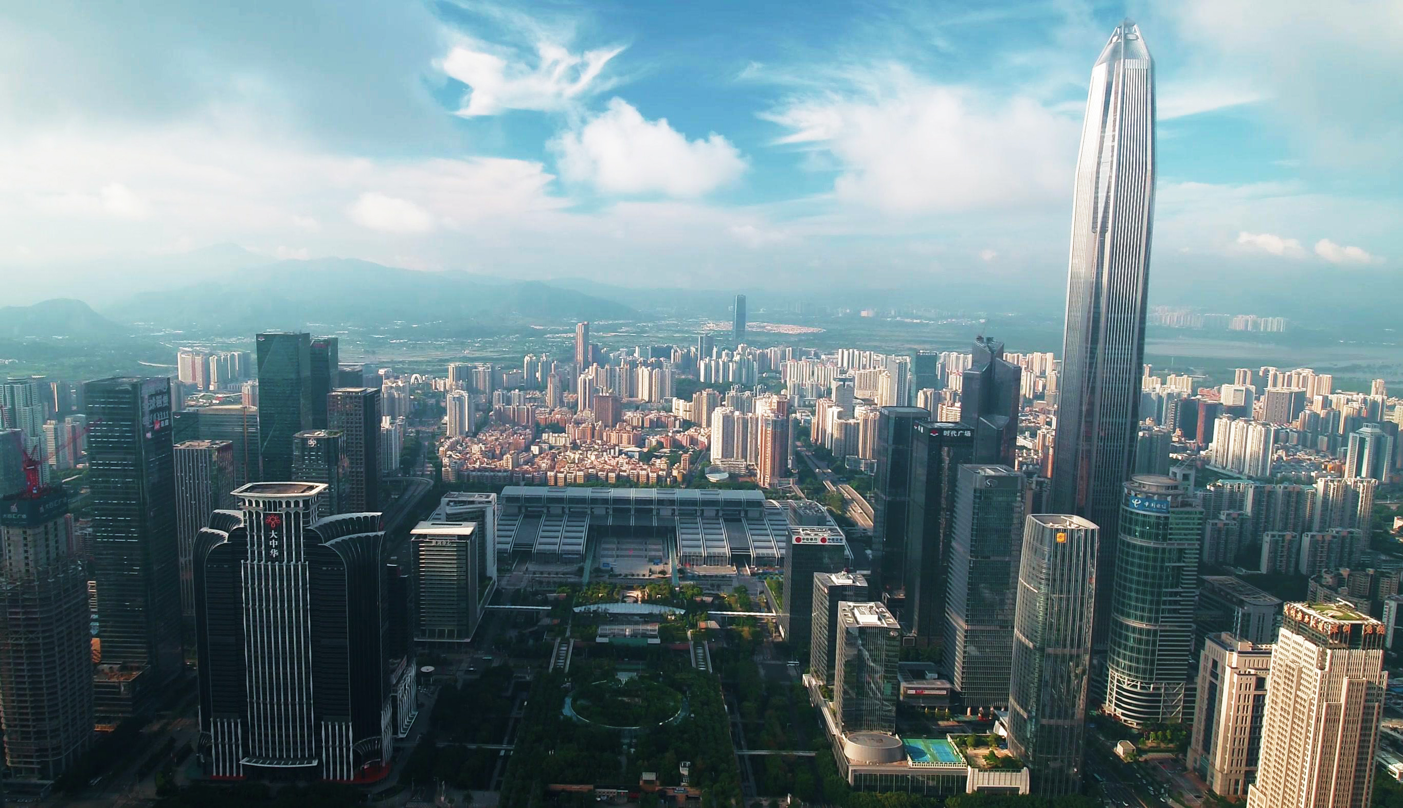 [朝闻天下]70年数据见证新中国伟大飞跃 全国固定资产投资年均增长15.