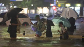 韩国首都圈暴雨已致11人死亡 上千人转移