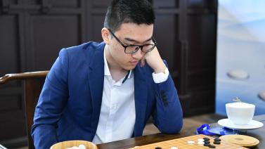 [棋牌]第二届中国围棋大棋士赛决出四强