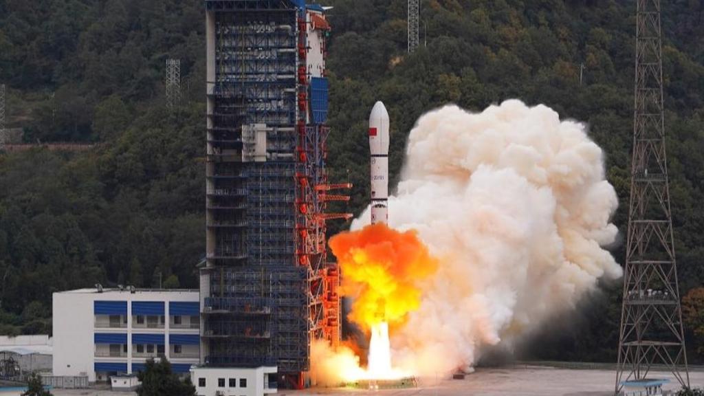 China Launches Tech-experiment Satellite_英语频道_央视网(cctv.com)