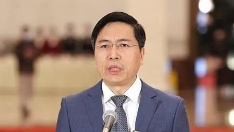 南平：“老赖”乘高铁被限制购票 主动还清欠款