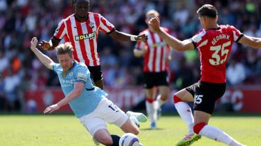 520場(chǎng)95球傳奇謝幕？38歲于漢超淚別申花：回首都是經(jīng)典歲月！